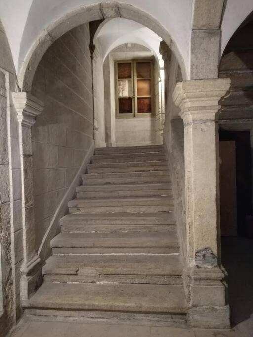 Appartement Immeuble Le Bringer 180M2 Marvejols Exterior foto